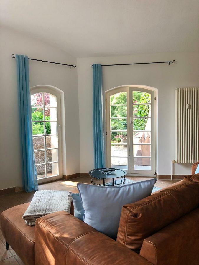Ferienwohnung Am Wasser Villa Graf Von Pfeil Дрезден Экстерьер фото